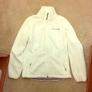 WHITE FLEECE